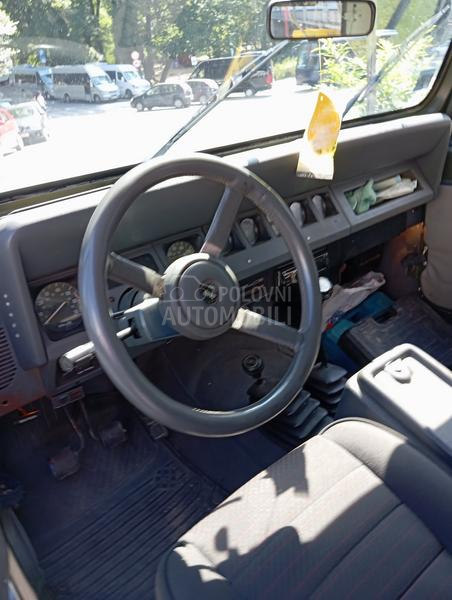 Jeep Wrangler 
