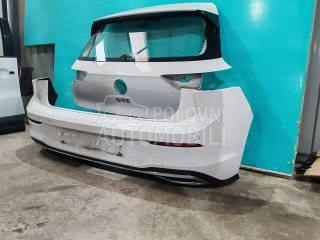 Zadnji branik i gepek vrata