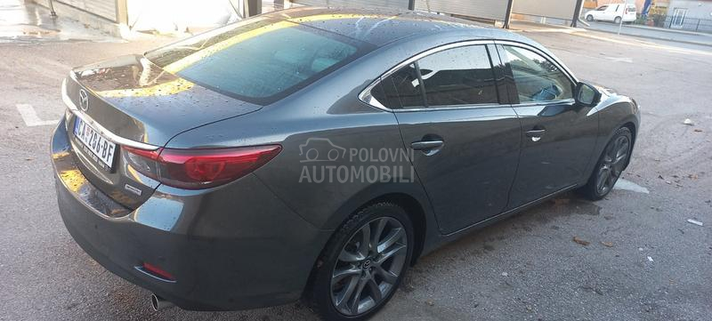 Mazda 6 