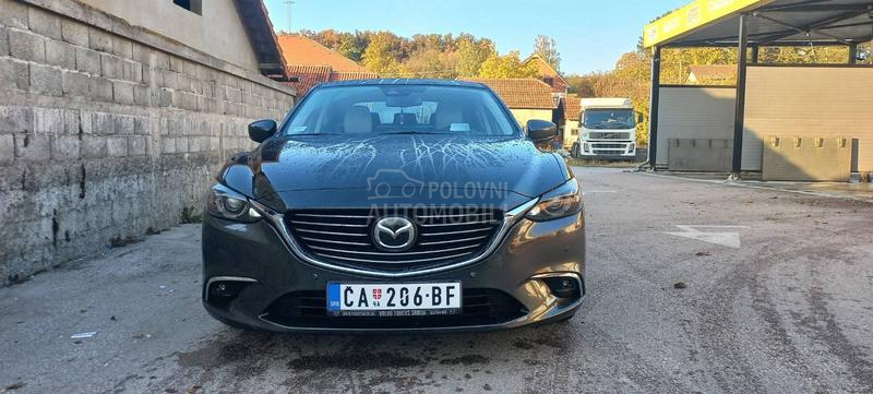 Mazda 6 