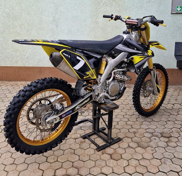 Suzuki Rmz250