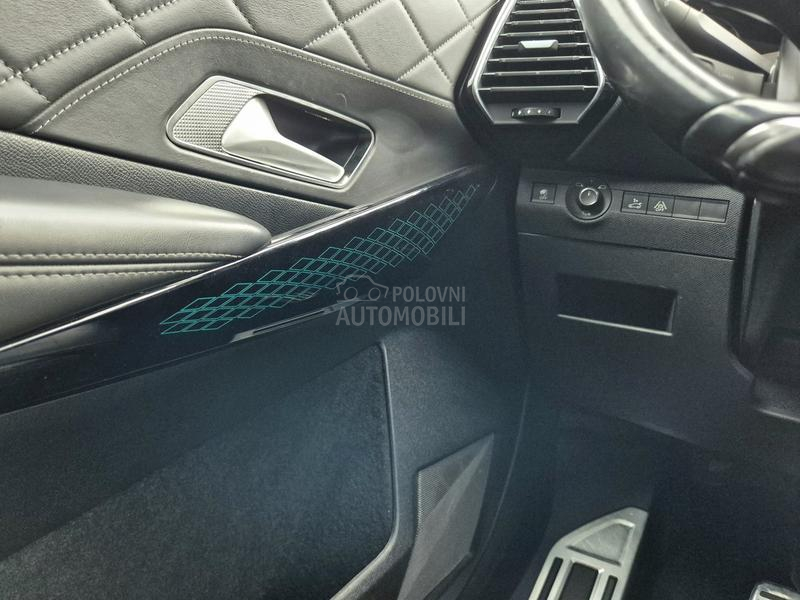 DS 7 2.0 BlueHDI RIVOLI