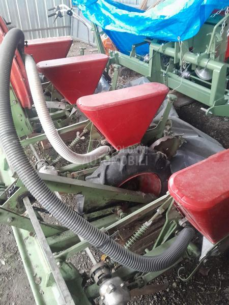 Nodet Pneumassem sejalica za kukuruz