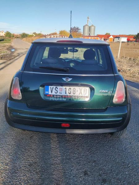 MINI Cooper 1.4 D