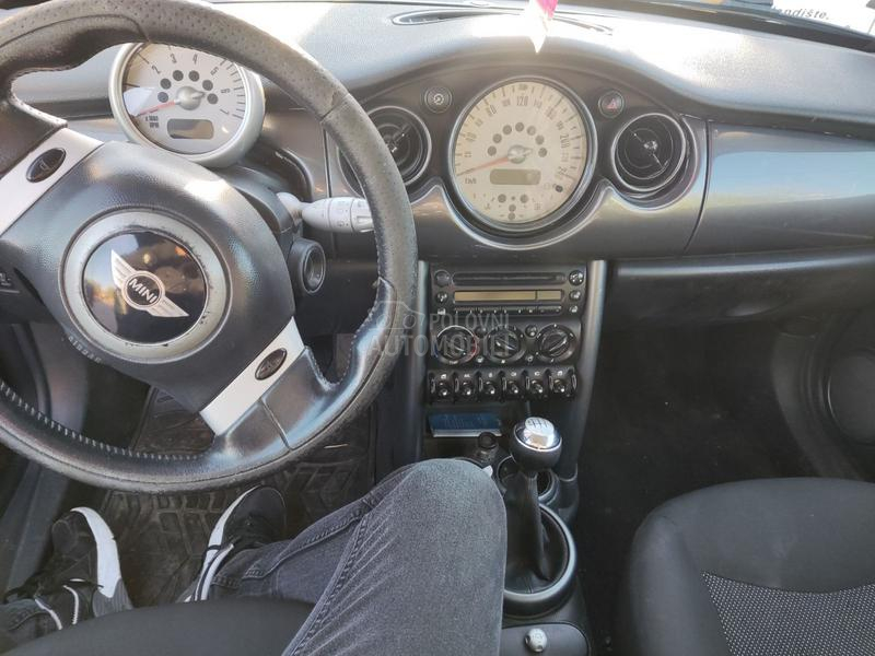 MINI Cooper 1.4 D