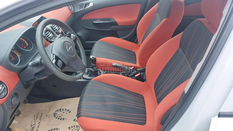 Opel Corsa D 