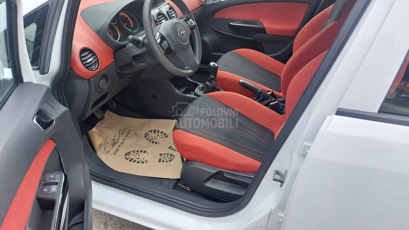 Opel Corsa D 
