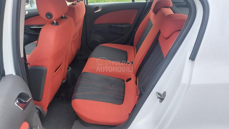 Opel Corsa D 