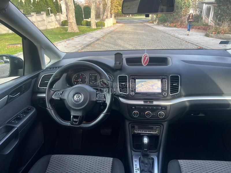 Volkswagen Sharan dsg pano