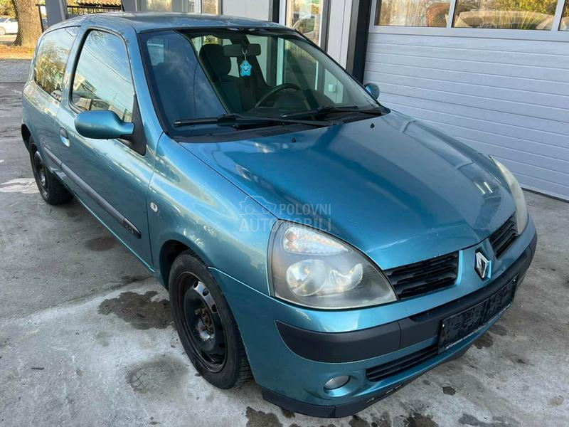 Renault Clio II 1.5dCi 2002. god. -  kompletan auto u delovima