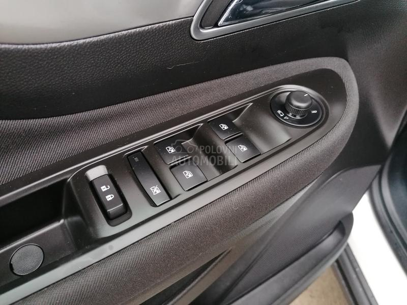 Opel Mokka 1.4i 4x4 ACTIVE CH