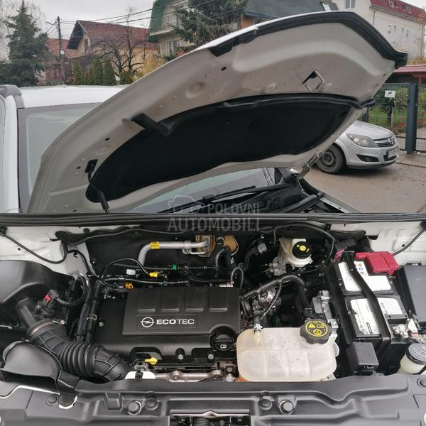 Opel Mokka 1.4i 4x4 ACTIVE CH