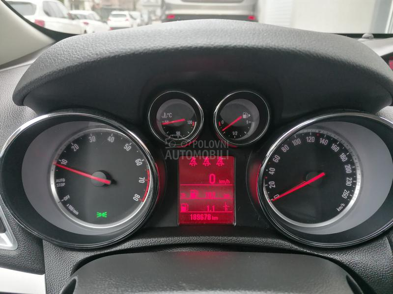 Opel Mokka 1.4i 4x4 ACTIVE CH