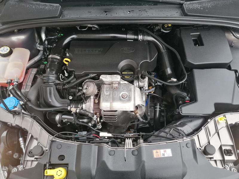 Ford Focus 1.0i TREND LINE CH
