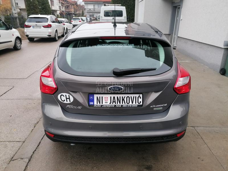 Ford Focus 1.0i TREND LINE CH