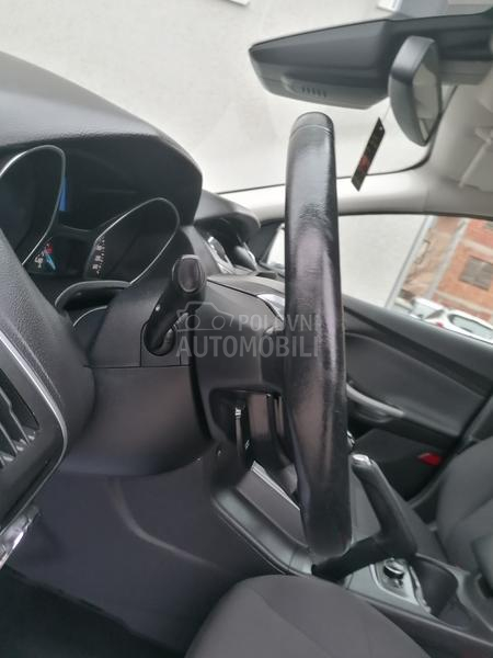 Ford Focus 1.0i TREND LINE CH