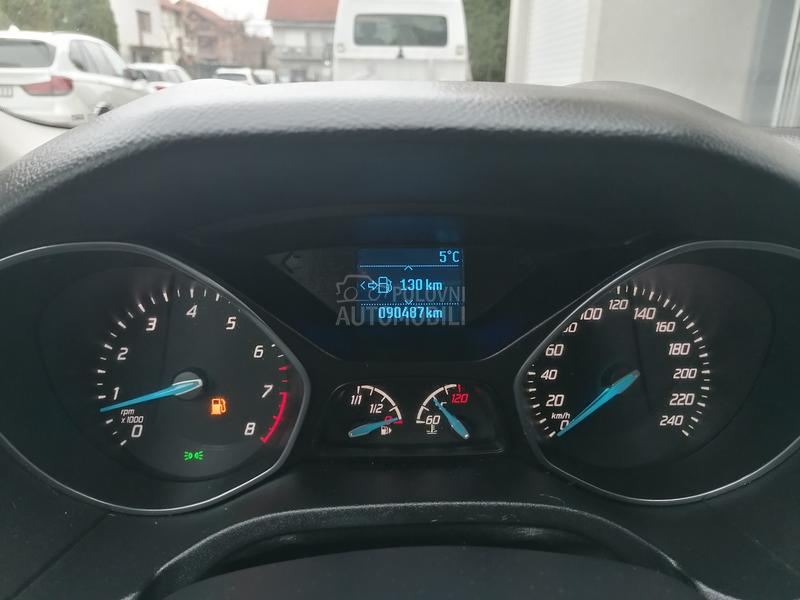 Ford Focus 1.0i TREND LINE CH
