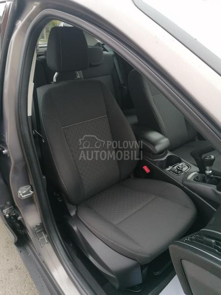 Ford Focus 1.0i TREND LINE CH