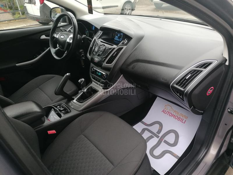 Ford Focus 1.0i TREND LINE CH