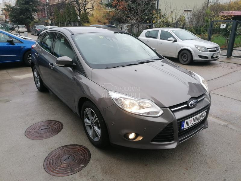 Ford Focus 1.0i TREND LINE CH