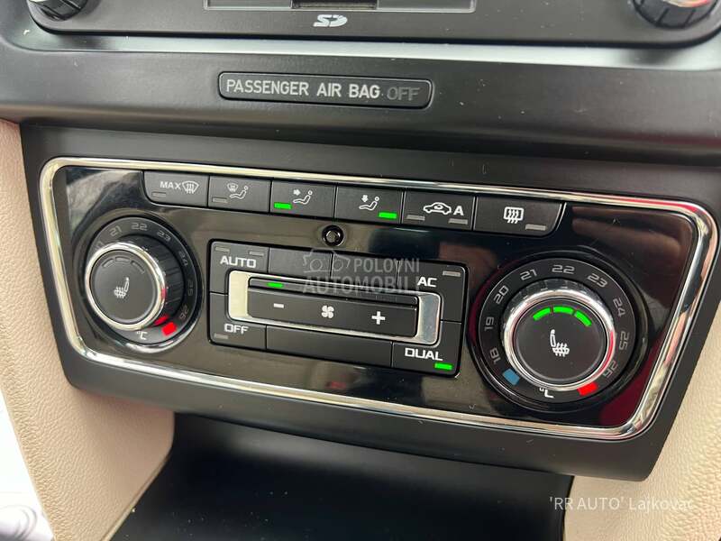 Škoda Superb 1.6 TDI GREENLINE