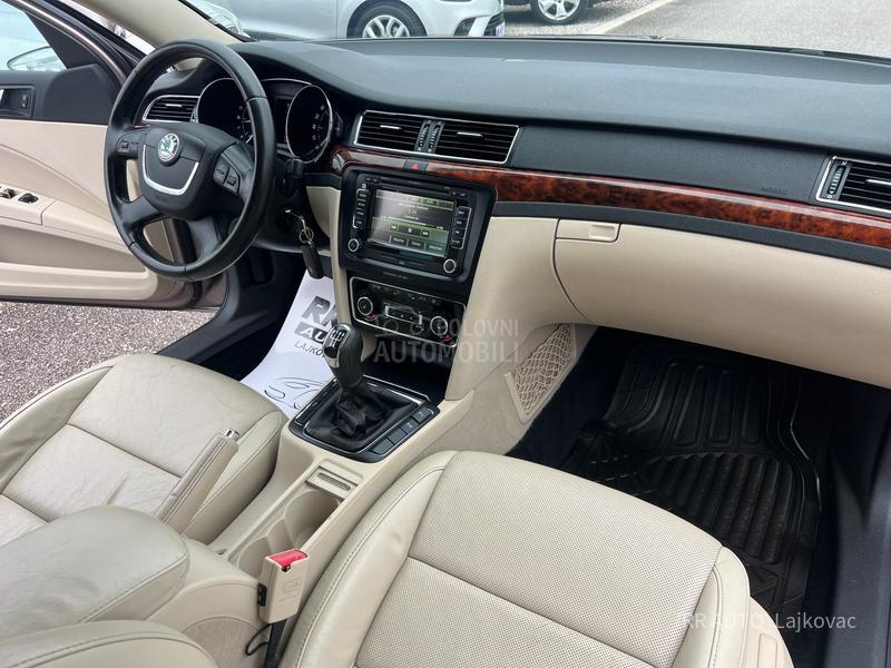 Škoda Superb 1.6 TDI GREENLINE