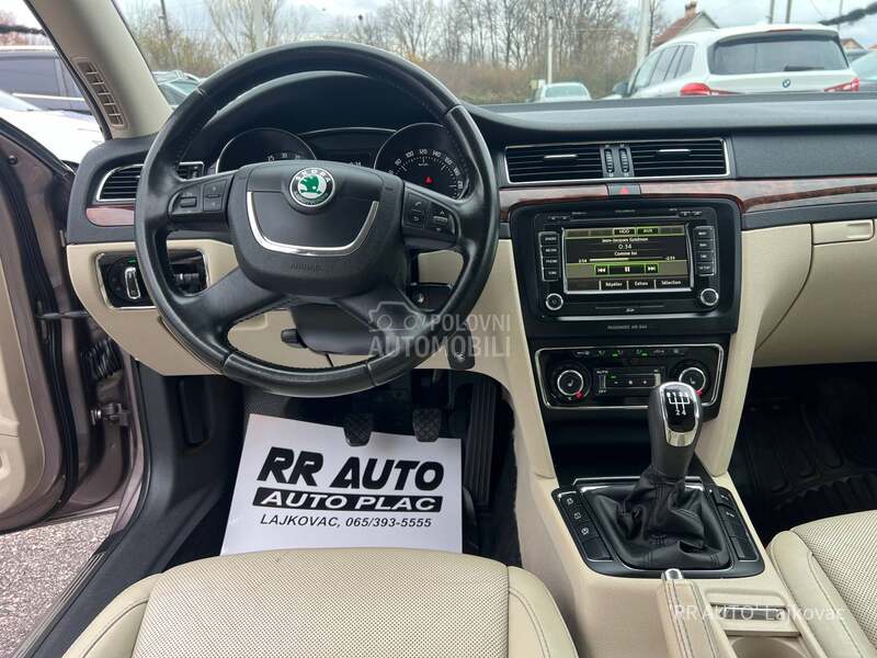 Škoda Superb 1.6 TDI GREENLINE