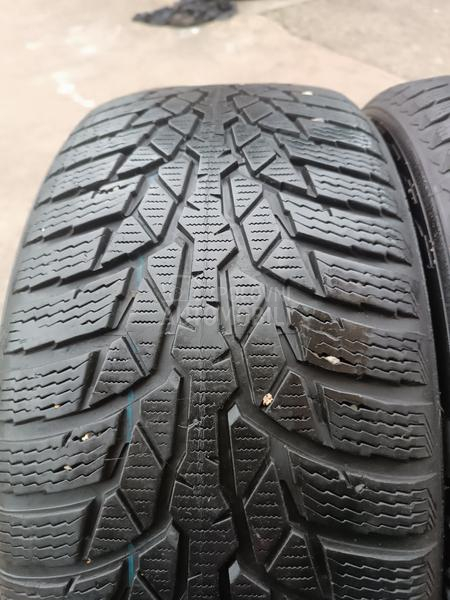 Nokian 215/45 R16 Zimska