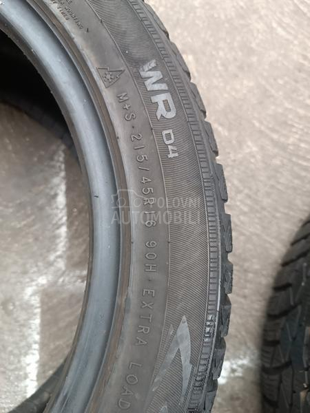 Nokian 215/45 R16 Zimska