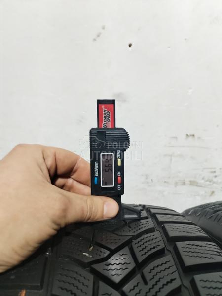 Dunlop 205/60 R16 Zimska