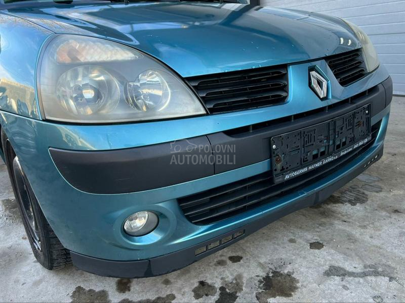 Branik prednji plavi TEF47