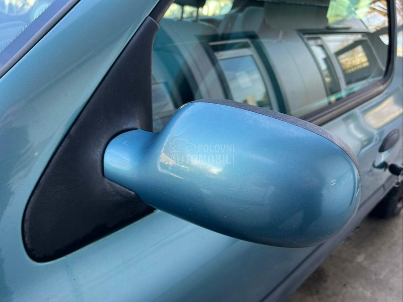 Retrovizor levi plavi TEF47
