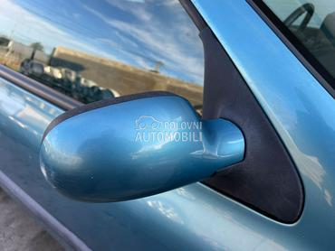 Retrovizor desni plavi TEF47 za Renault Clio od 1998. do 2006. god.