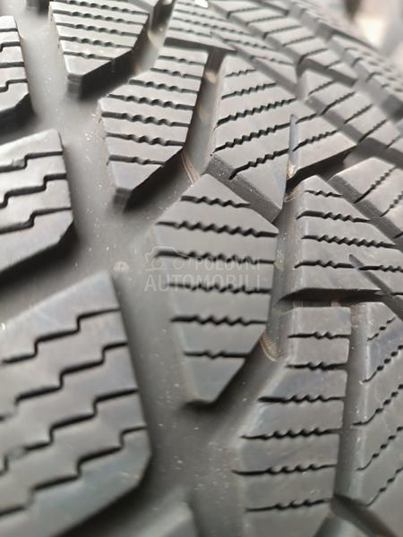 Uniroyal 195/55 R15 Zimska