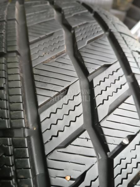 Hankook 225/65 R16 Zimska