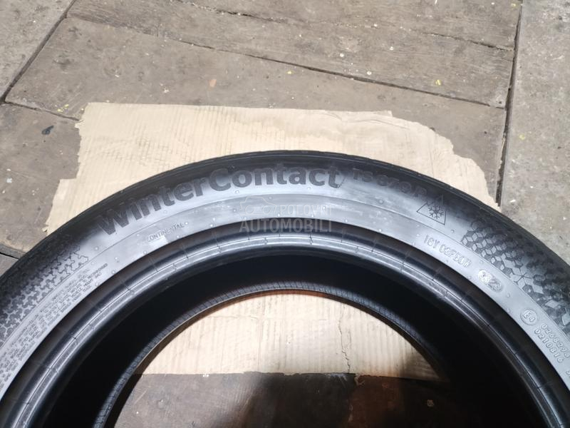 Continental 215/60 R17 Zimska