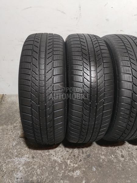 Continental 215/60 R17 Zimska