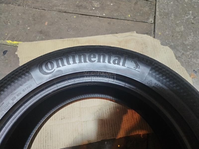 Continental 215/60 R17 Zimska