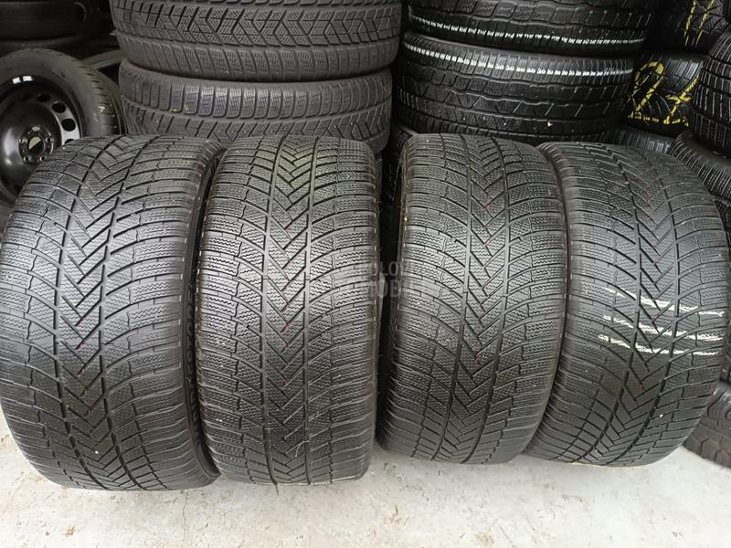 Bridgestone 255/40 R18 Zimska