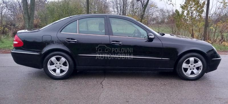 Mercedes Benz E 220 