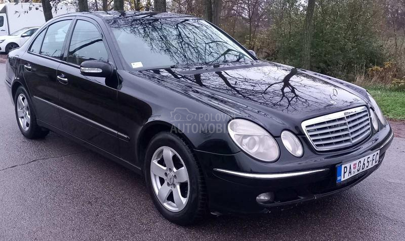 Mercedes Benz E 220 