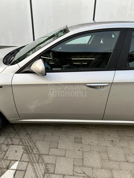 Alfa Romeo 159 ALFA ROMEMO 159