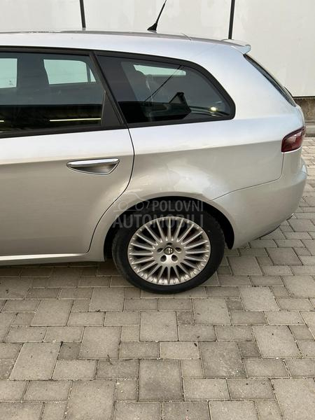 Alfa Romeo 159 ALFA ROMEMO 159
