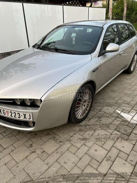 Alfa Romeo 159 ALFA ROMEMO 159