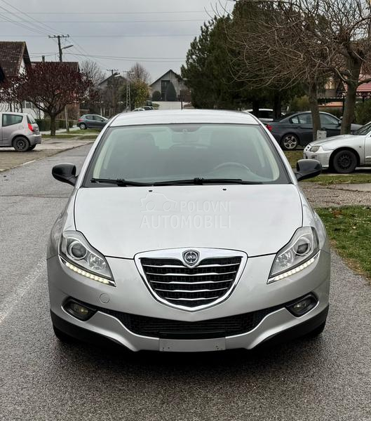 Lancia Delta 1.6 M-Jet PLATINO