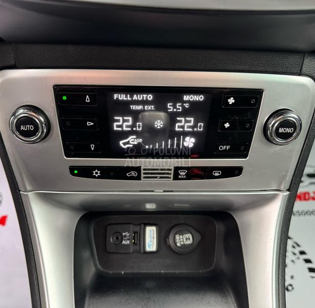 Lancia Delta 1.6 M-Jet PLATINO