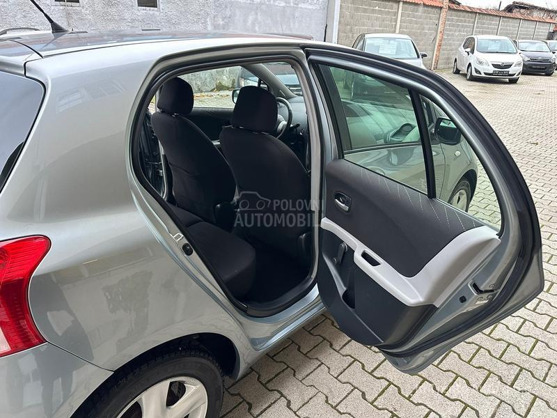 Toyota Yaris 1.0