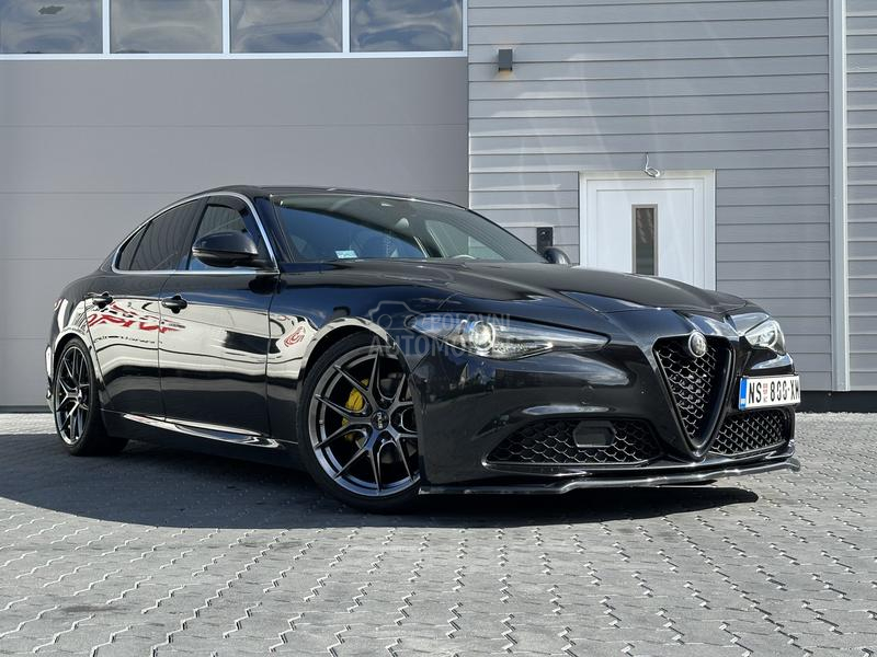 Alfa Romeo Giulia 