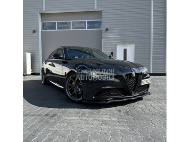 Alfa Romeo Giulia 