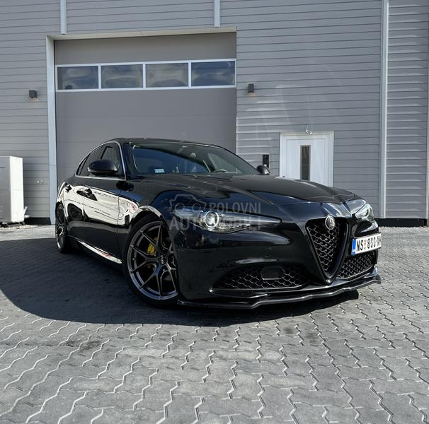 Alfa Romeo Giulia 